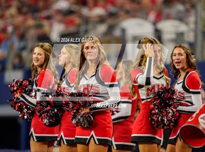 Thumbnail 3 in Shiner @ Muenster (UIL 2A Division II Football Final) photogallery.