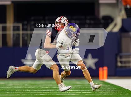 Thumbnail 3 in Shiner @ Muenster (UIL 2A Division II Football Final) photogallery.