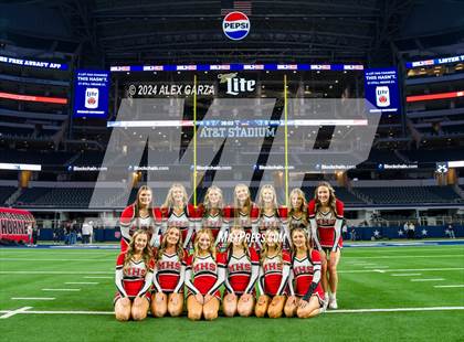 Thumbnail 2 in Shiner @ Muenster (UIL 2A Division II Football Final) photogallery.