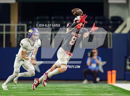 Thumbnail 3 in Shiner @ Muenster (UIL 2A Division II Football Final) photogallery.