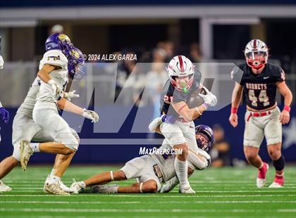 Thumbnail 2 in Shiner @ Muenster (UIL 2A Division II Football Final) photogallery.