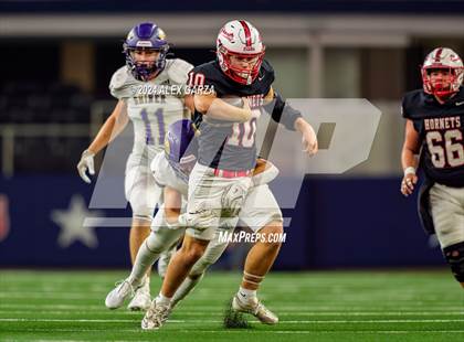 Thumbnail 1 in Shiner @ Muenster (UIL 2A Division II Football Final) photogallery.