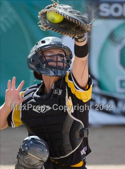 Thumbnail 3 in El Capitan vs Santana (CIF SDS D3 Final) photogallery.