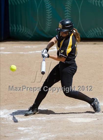 Thumbnail 3 in El Capitan vs Santana (CIF SDS D3 Final) photogallery.