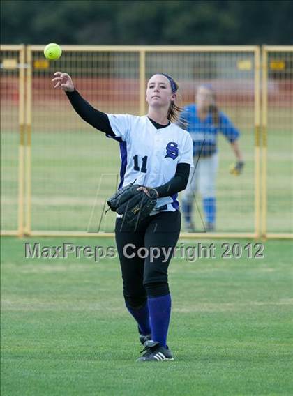 Thumbnail 3 in El Capitan vs Santana (CIF SDS D3 Final) photogallery.