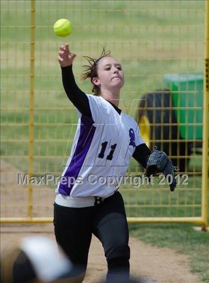 Thumbnail 2 in El Capitan vs Santana (CIF SDS D3 Final) photogallery.