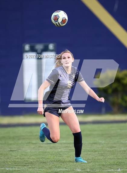 Thumbnail 2 in Cuthbertson @ Marvin Ridge photogallery.