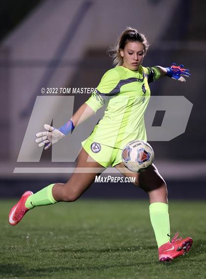 Thumbnail 1 in Cuthbertson @ Marvin Ridge photogallery.