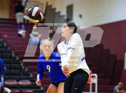 Thumbnail 3 in Gunter @ Whitesboro photogallery.