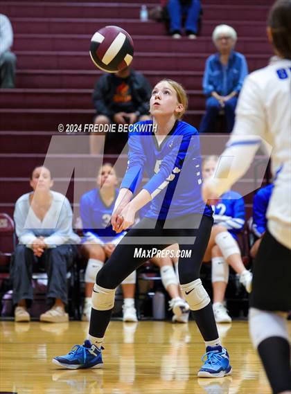 Thumbnail 1 in Gunter @ Whitesboro photogallery.