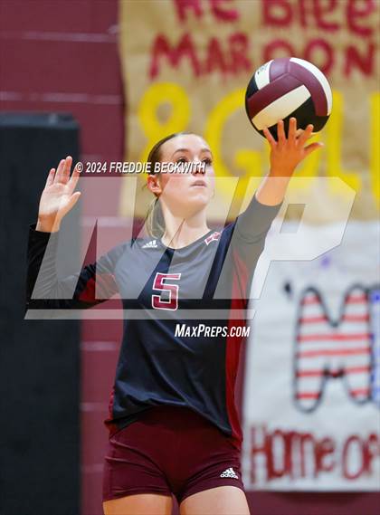 Thumbnail 1 in Gunter @ Whitesboro photogallery.