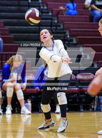 Thumbnail 3 in Gunter @ Whitesboro photogallery.