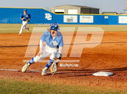 Thumbnail 3 in Carl Albert @ Deer Creek photogallery.