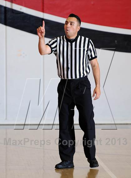 Thumbnail 2 in Glendora vs Baldwin Park  (Sierra Vista Dons Classic)  photogallery.