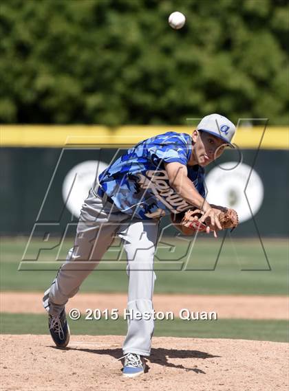 Thumbnail 2 in JW North vs. Agoura (Anderson Bat National Classic) photogallery.