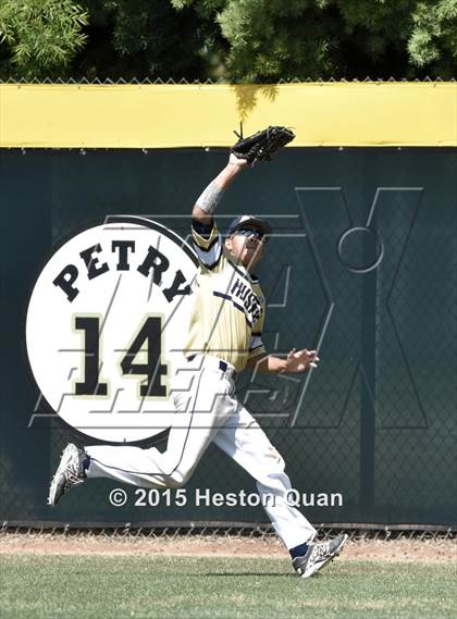 Thumbnail 1 in JW North vs. Agoura (Anderson Bat National Classic) photogallery.