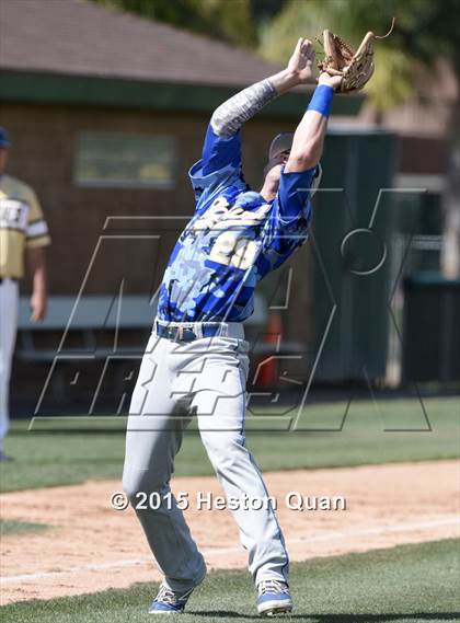Thumbnail 2 in JW North vs. Agoura (Anderson Bat National Classic) photogallery.