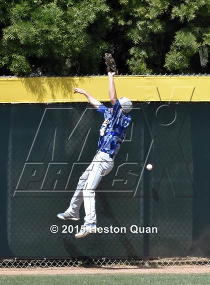 Thumbnail 1 in JW North vs. Agoura (Anderson Bat National Classic) photogallery.