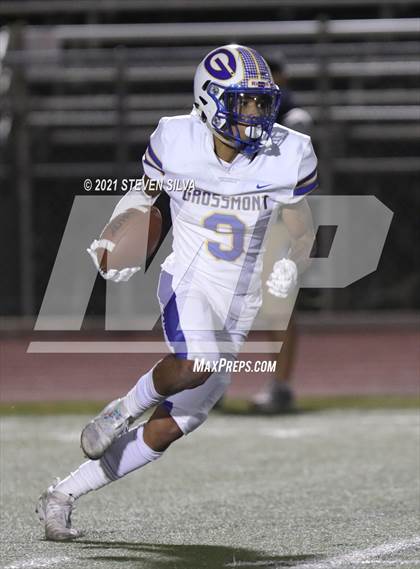 Thumbnail 2 in Grossmont @ Granite Hills photogallery.