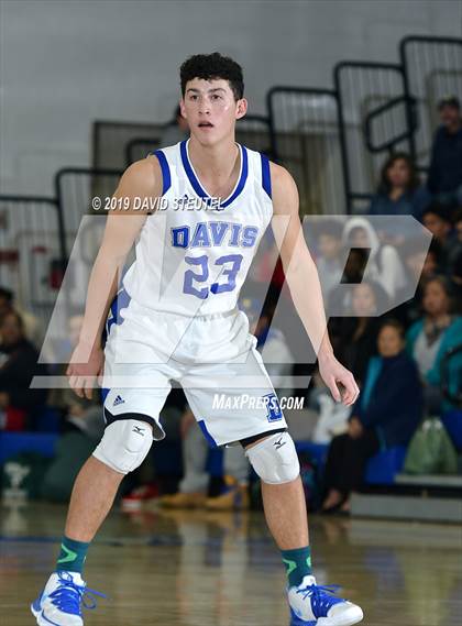 Thumbnail 1 in Wood vs. Davis (Les Curry Invitational) photogallery.
