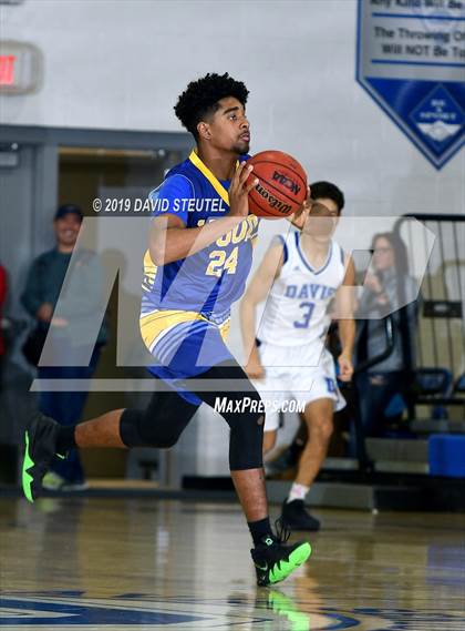 Thumbnail 1 in Wood vs. Davis (Les Curry Invitational) photogallery.