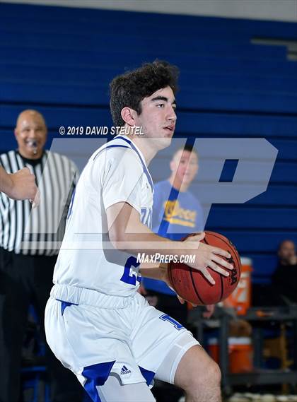 Thumbnail 1 in Wood vs. Davis (Les Curry Invitational) photogallery.