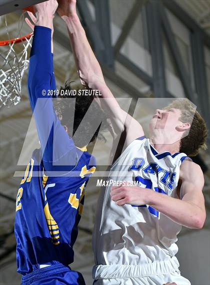Thumbnail 1 in Wood vs. Davis (Les Curry Invitational) photogallery.