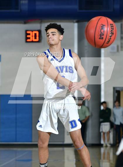 Thumbnail 2 in Wood vs. Davis (Les Curry Invitational) photogallery.
