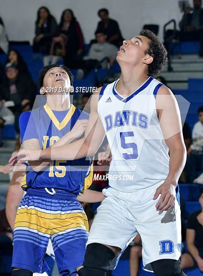 Thumbnail 3 in Wood vs. Davis (Les Curry Invitational) photogallery.