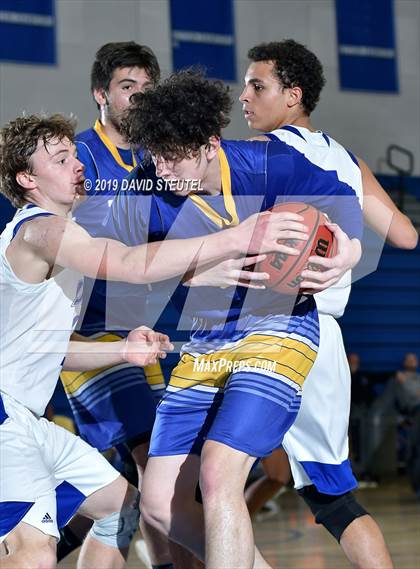 Thumbnail 1 in Wood vs. Davis (Les Curry Invitational) photogallery.