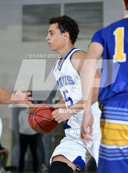 Thumbnail 2 in Wood vs. Davis (Les Curry Invitational) photogallery.