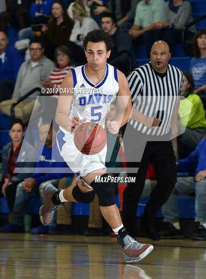 Thumbnail 2 in Wood vs. Davis (Les Curry Invitational) photogallery.