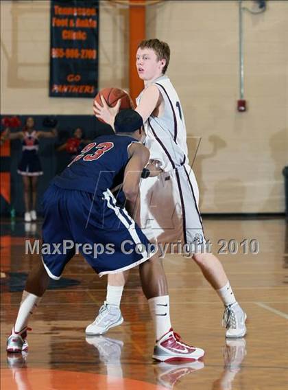 Thumbnail 1 in Bearden vs West (District 4AAA Semifinals) photogallery.