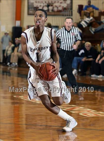 Thumbnail 1 in Bearden vs West (District 4AAA Semifinals) photogallery.