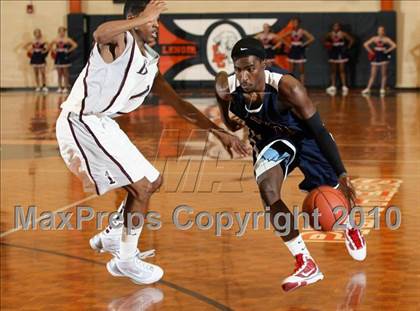 Thumbnail 2 in Bearden vs West (District 4AAA Semifinals) photogallery.