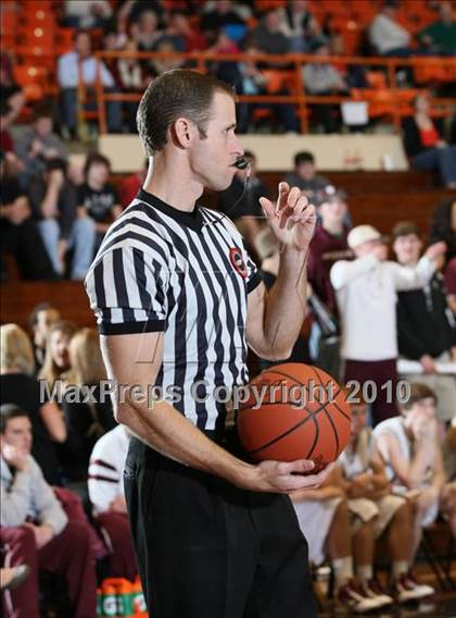 Thumbnail 3 in Bearden vs West (District 4AAA Semifinals) photogallery.