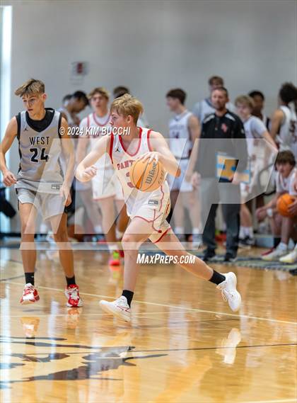 Thumbnail 2 in Pikeview vs WestSide (Little General/C. Adam Toney Showcase) photogallery.