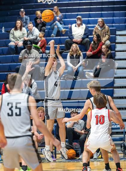 Thumbnail 2 in Pikeview vs WestSide (Little General/C. Adam Toney Showcase) photogallery.