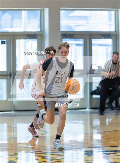 Thumbnail 3 in Pikeview vs WestSide (Little General/C. Adam Toney Showcase) photogallery.