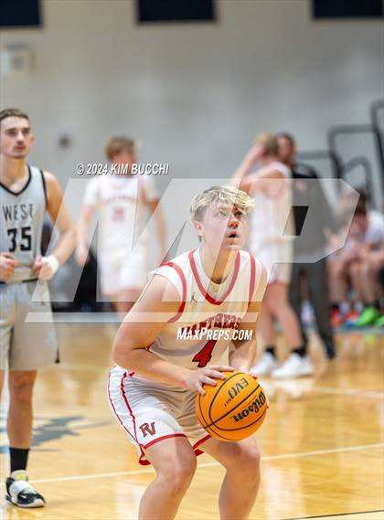 Thumbnail 2 in Pikeview vs WestSide (Little General/C. Adam Toney Showcase) photogallery.
