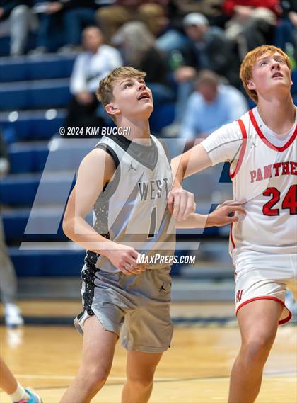 Thumbnail 1 in Pikeview vs WestSide (Little General/C. Adam Toney Showcase) photogallery.