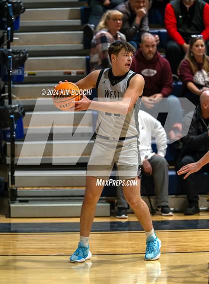 Thumbnail 1 in Pikeview vs WestSide (Little General/C. Adam Toney Showcase) photogallery.