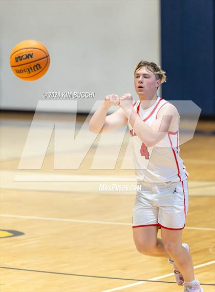 Thumbnail 2 in Pikeview vs WestSide (Little General/C. Adam Toney Showcase) photogallery.
