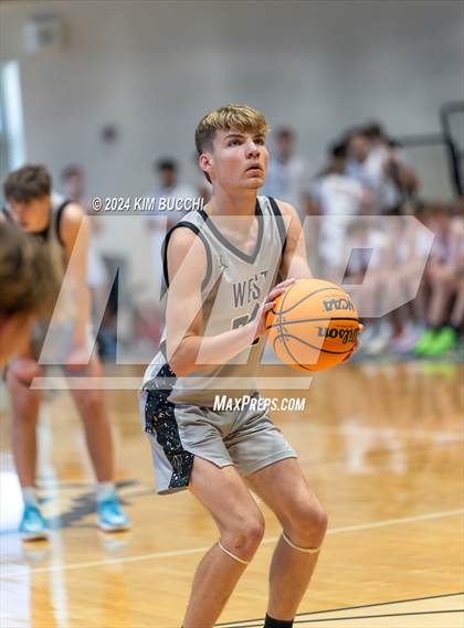 Thumbnail 2 in Pikeview vs WestSide (Little General/C. Adam Toney Showcase) photogallery.