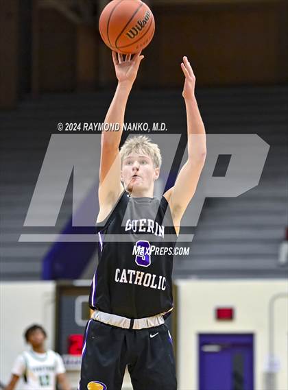 Thumbnail 3 in Yorktown vs. Guerin Catholic - Fieldhouse Classic photogallery.