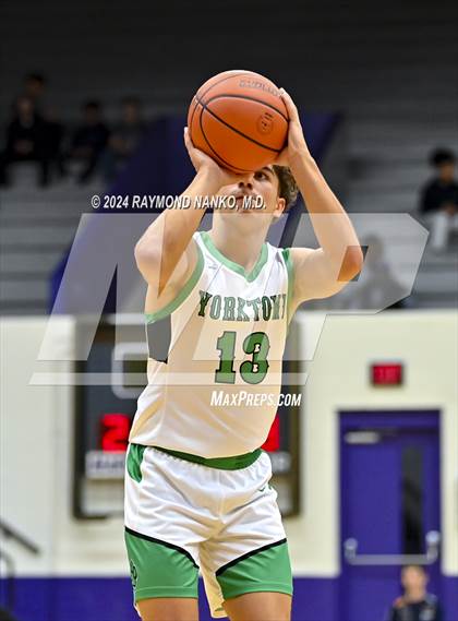 Thumbnail 1 in Yorktown vs. Guerin Catholic - Fieldhouse Classic photogallery.