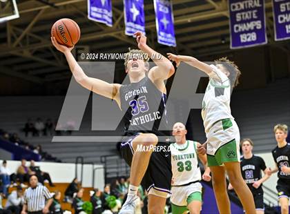 Thumbnail 3 in Yorktown vs. Guerin Catholic - Fieldhouse Classic photogallery.