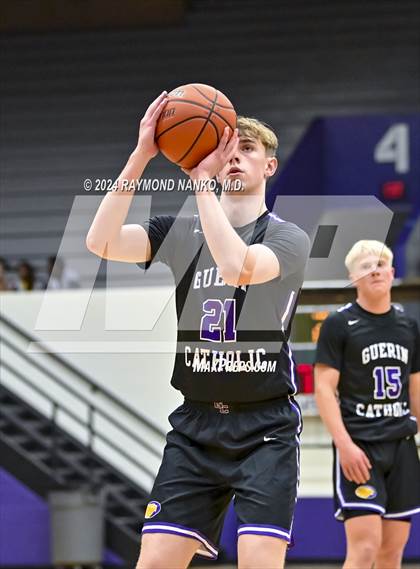 Thumbnail 2 in Yorktown vs. Guerin Catholic - Fieldhouse Classic photogallery.