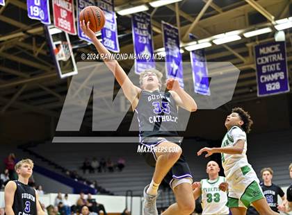 Thumbnail 2 in Yorktown vs. Guerin Catholic - Fieldhouse Classic photogallery.