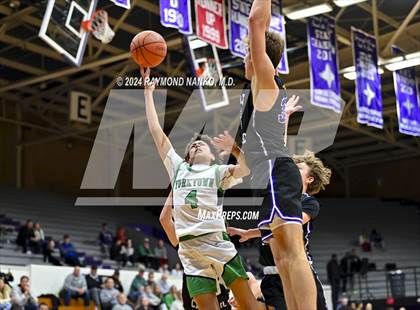Thumbnail 3 in Yorktown vs. Guerin Catholic - Fieldhouse Classic photogallery.